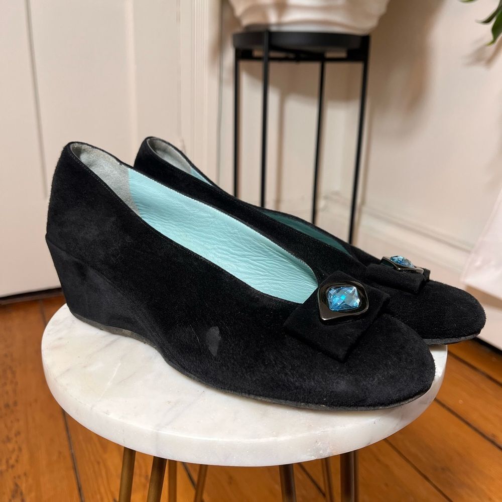 Thierry Rabotin Black Suede Wedge Pumps Made in Italy Comfort Shoes EU 37 US 7